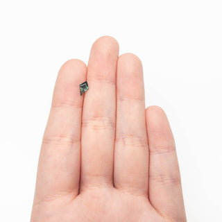 0.67ct 8.12x4.94x3.15mm Kite Step Cut Sapphire 27363-15