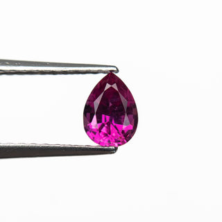 0.46ct 5.55x4.01x2.82mm Pear Brilliant Sapphire 27956-16