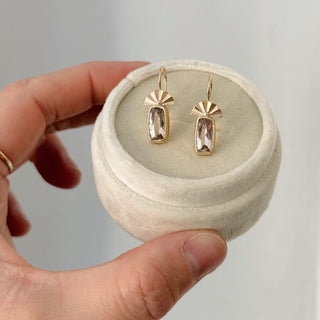 peachy topaz drops